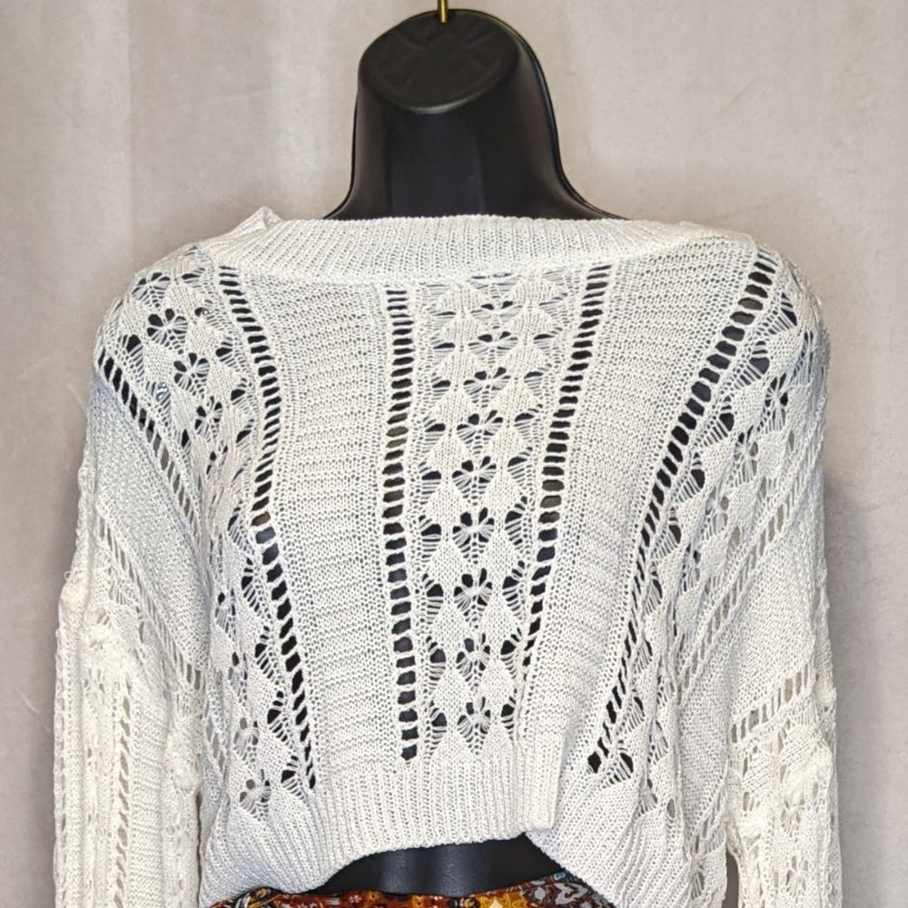 NWOT Medium Sheer Lace Sweater- Purchased from Earthbound